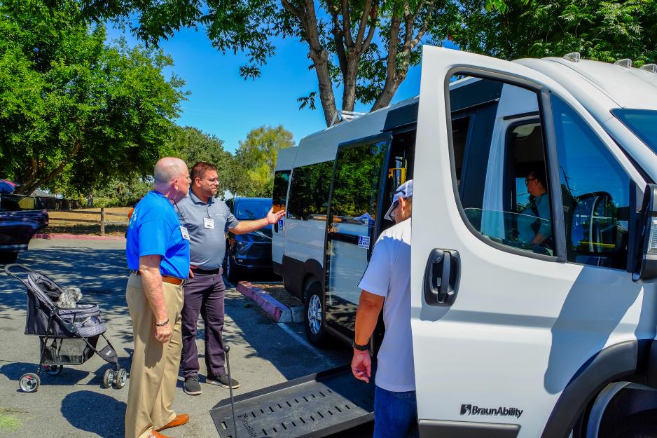 vta paratransit vehicles