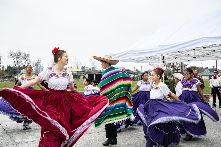 folklorico dancers at tamien apartments celebration